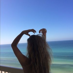 Meet your Posher, Pacey